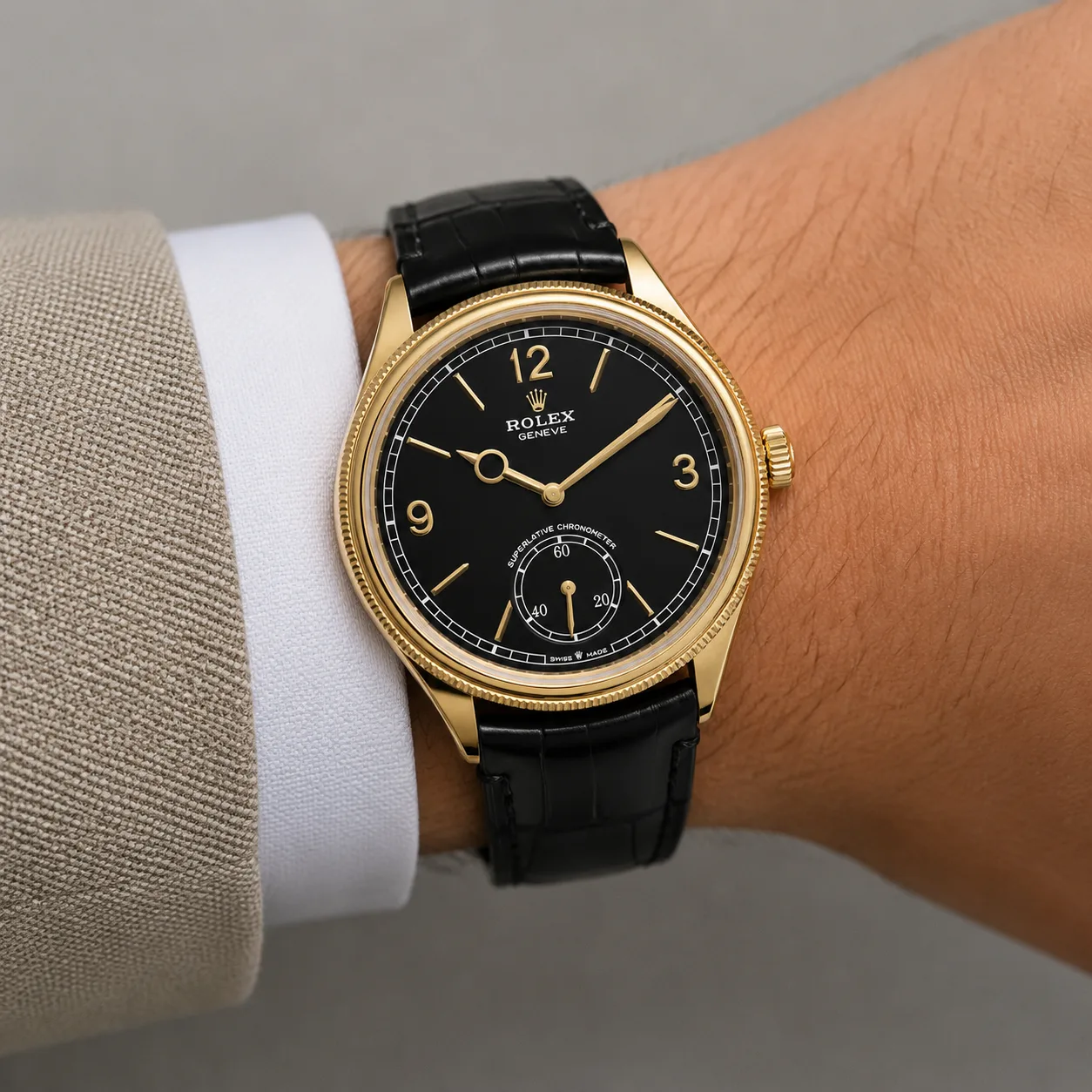 Rolex 1908 m52508-0002 39mm Cal.7140 18K Yellow Gold AI 头图 4 - 佩戴图 [ai-shot:wrist-shot]