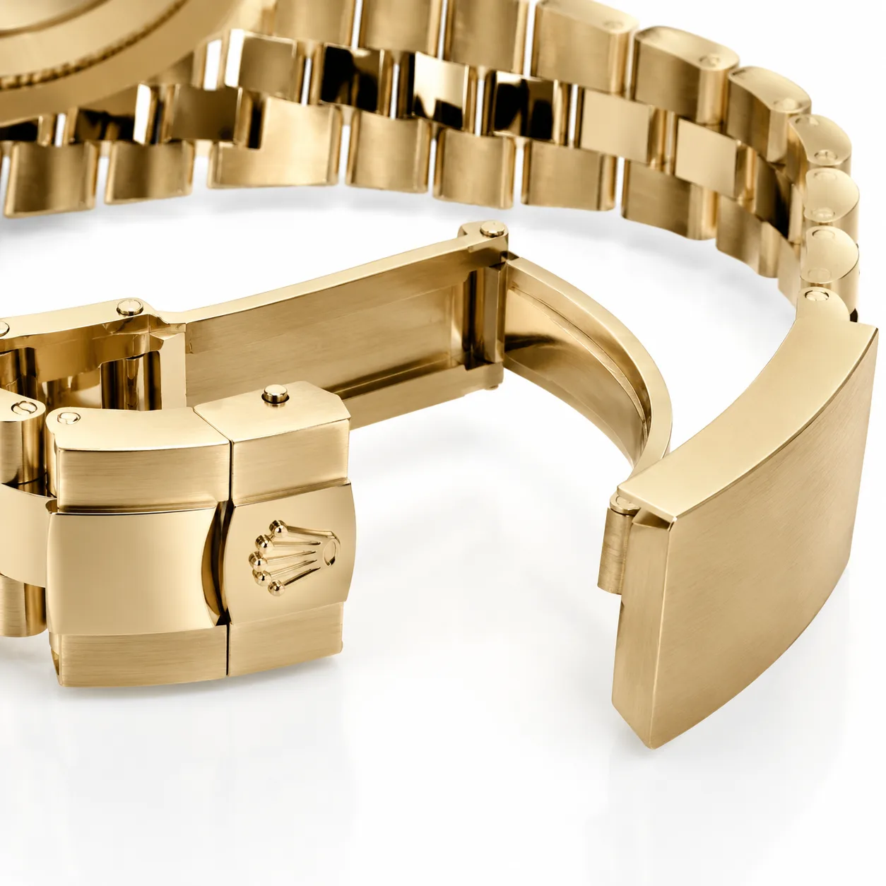 Rolex Sky-Dweller m336938-0004 42mm Cal.9002 18K Yellow Gold AI 头图 3 - 表扣表链 [ai-shot:bracelet-clasp]