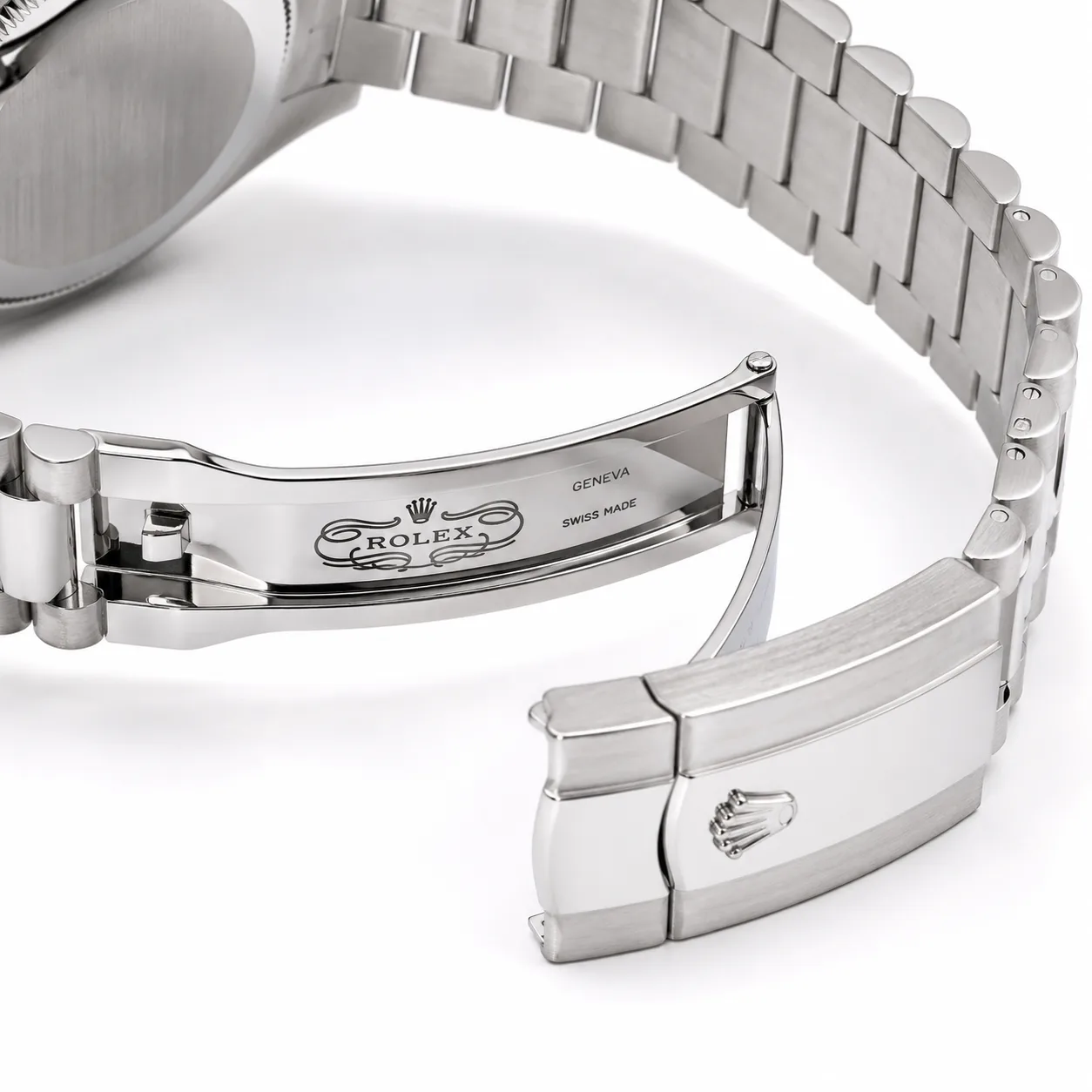 Rolex Day-Date m228236-0007 40mm Blue Dial Fluted Bezel 950 Platinum AI 头图 3 - 表扣表链 [ai-shot:bracelet-clasp]