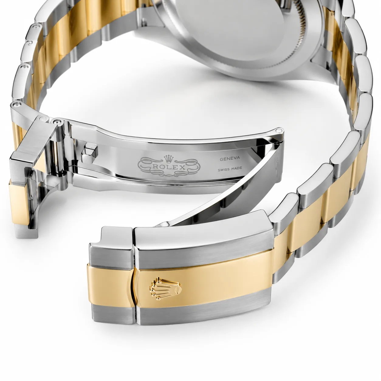 Rolex Sky-Dweller m336933-0001 42mm White Dial Fluted Bezel 904L Stainless Steel and 18K Yellow Gold AI 头图 3 - 表扣表链 [ai-shot:bracelet-clasp]