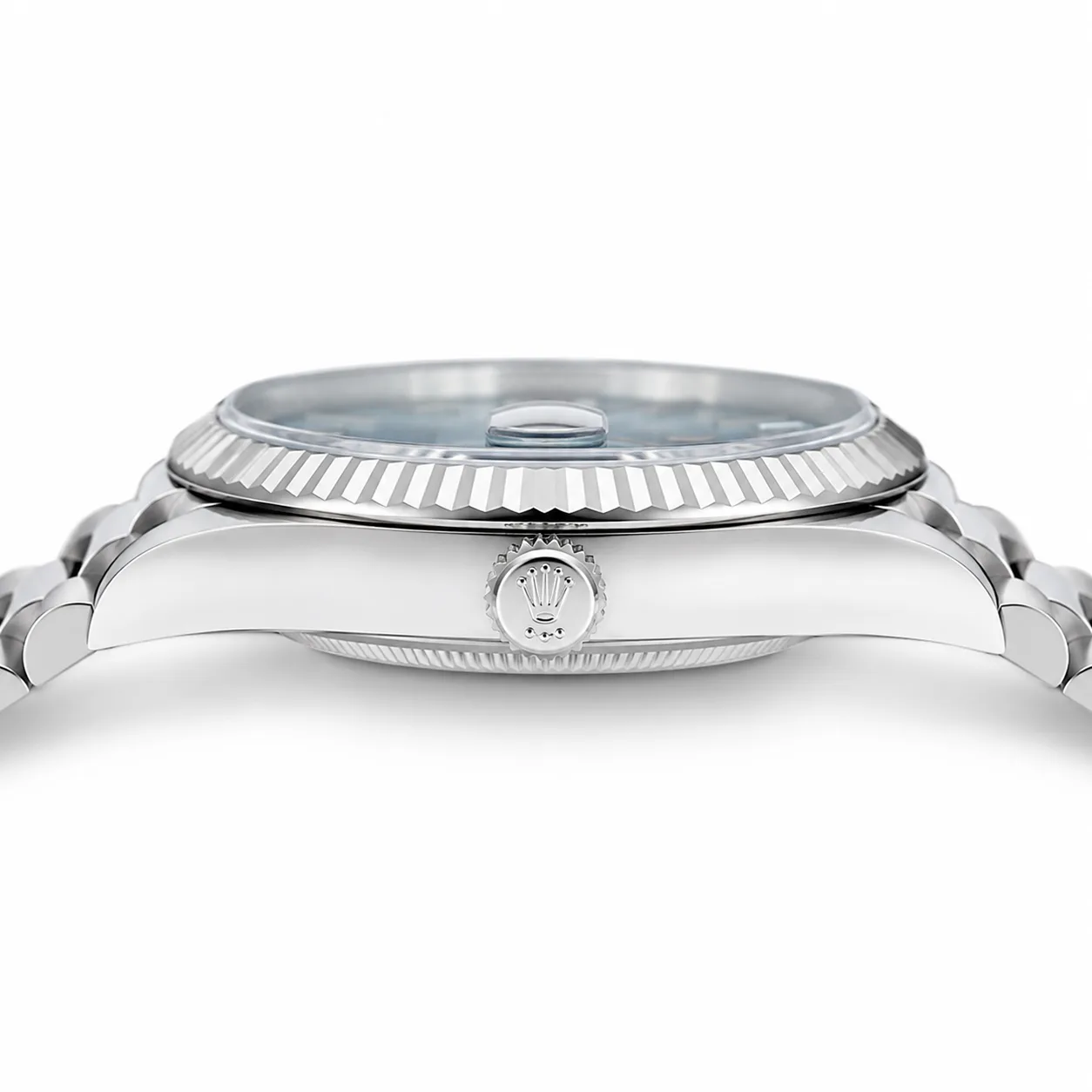 Rolex Day-Date m228206-0044 40mm Blue Dial Fluted Bezel 950 Platinum AI 头图 2 - 侧面细节 [ai-shot:side-detail]