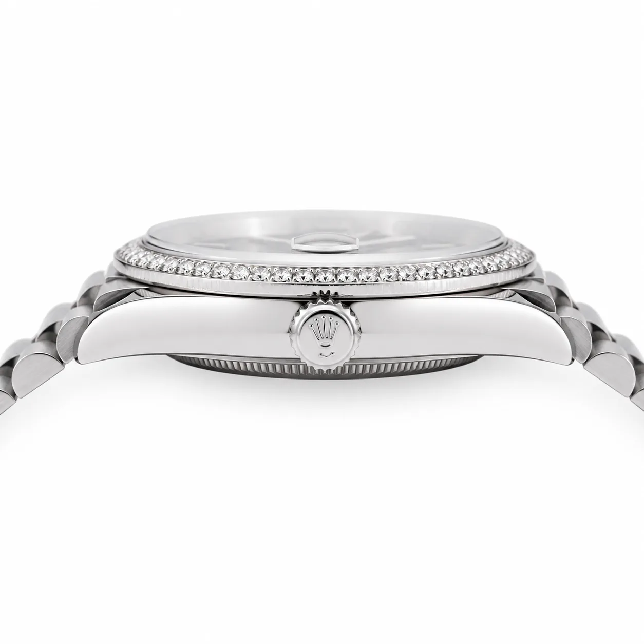 Rolex Day-Date m228349rbr-0041 40mm Green Dial Diamond-Set Bezel 18K White Gold AI 头图 2 - 侧面细节 [ai-shot:side-detail]