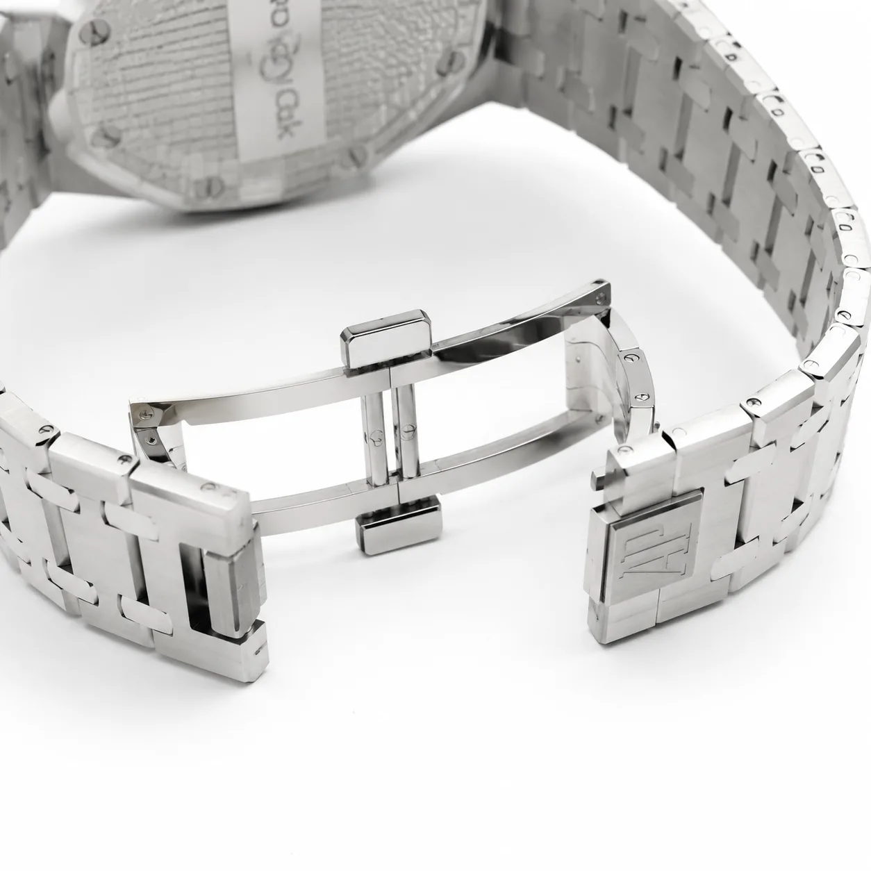 Audemars Piguet Royal Oak 15451ST.ZZ.1256ST.01 Cal.4302 Silver Grande Tapisserie Dial / Diamond Bezel AI 头图 3 - 表扣表链 [ai-shot:bracelet-clasp]