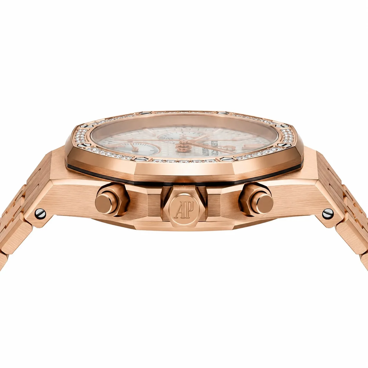 Audemars Piguet Royal Oak 26715OR.ZZ.1356OR.01 Cal.2385 Everose Gold AI 头图 2 - 侧面细节 [ai-shot:side-detail]