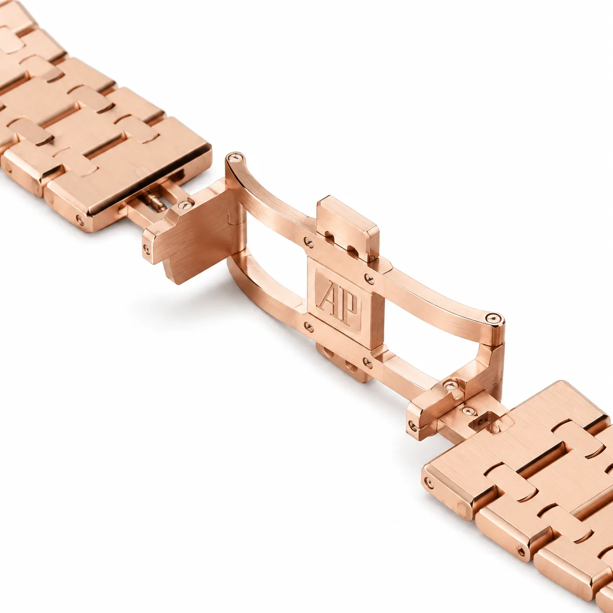 Audemars Piguet Royal Oak 26715OR.ZZ.1356OR.01 Cal.2385 Everose Gold AI 头图 3 - 表扣表链 [ai-shot:bracelet-clasp]