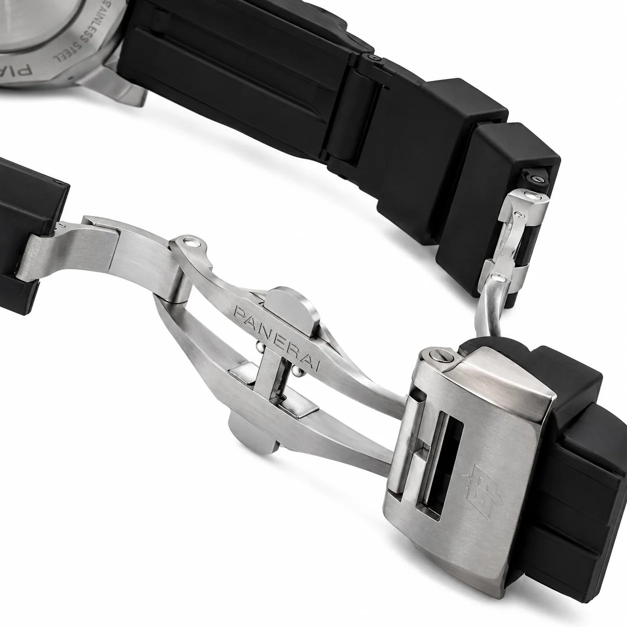 PANERAI 潜行 (Submersible) PAM01596 Cal.900 Black Dial AI 头图 3 - 表扣表链 [ai-shot:bracelet-clasp]