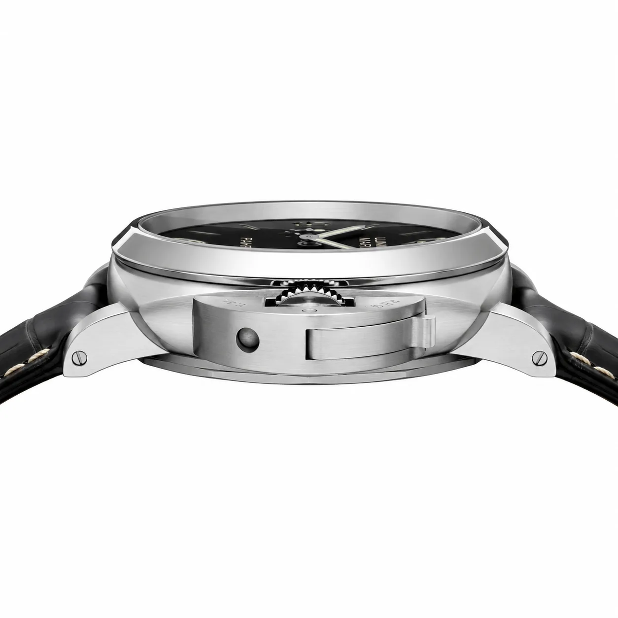 PANERAI 庐米诺系列 (Luminor Marina) PAM03312 Cal.980 AI 头图 2 - 侧面细节 [ai-shot:side-detail]