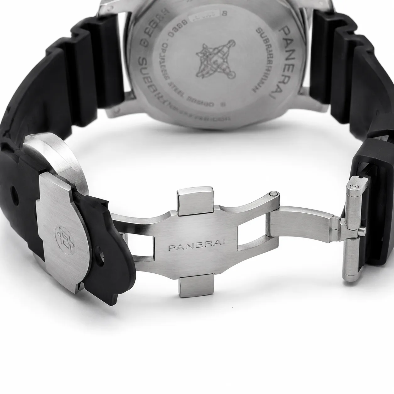 PANERAI 潜行系列 (Submersible) PAM01229 Cal.900 Black Dial AI 头图 3 - 表扣表链 [ai-shot:bracelet-clasp]