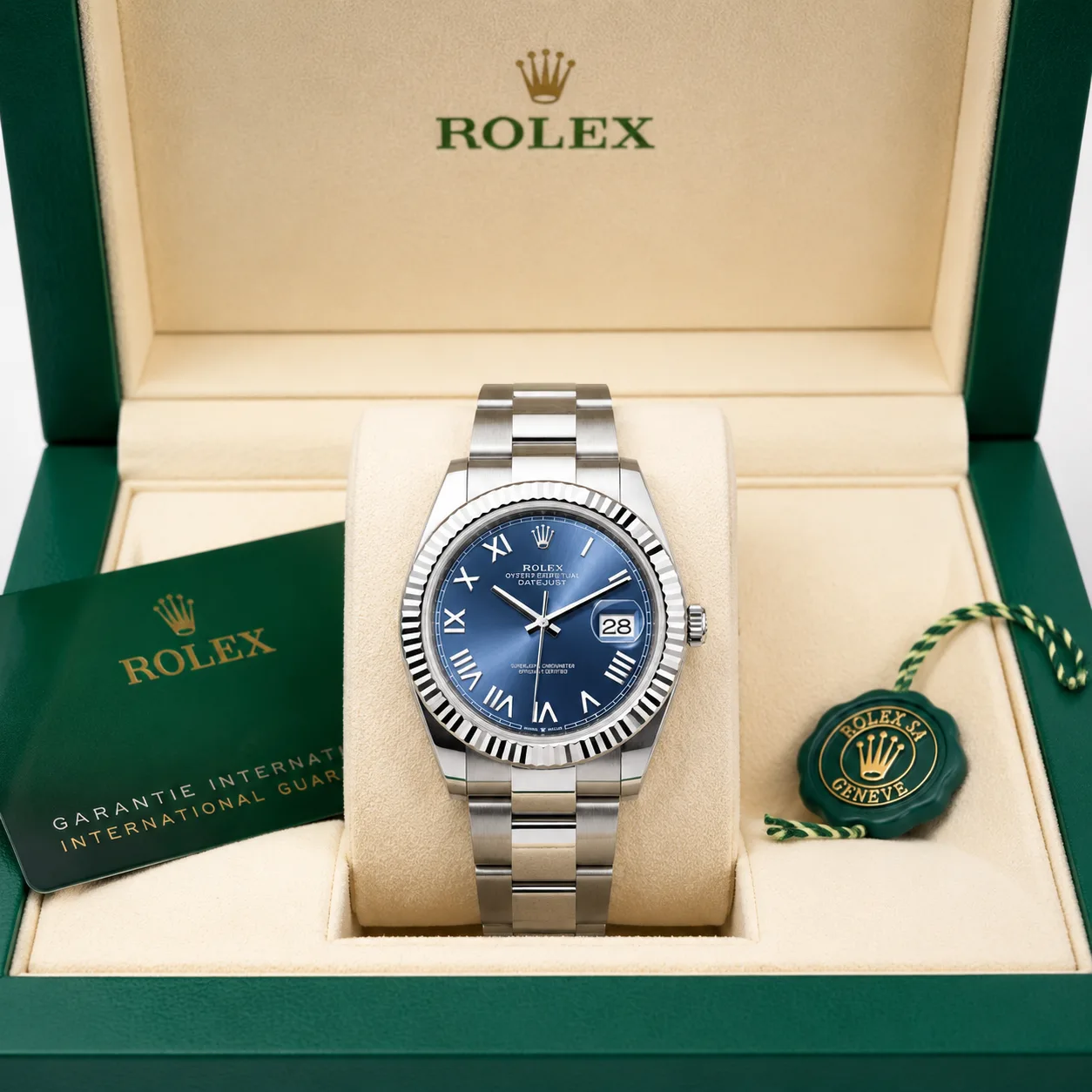 Rolex Datejust m126334-0037 41mm Cal.3235 / 18K 904L Stainless Steel and 18K White Gold AI 头图 5 - 包装盒 [ai-shot:box-shot]