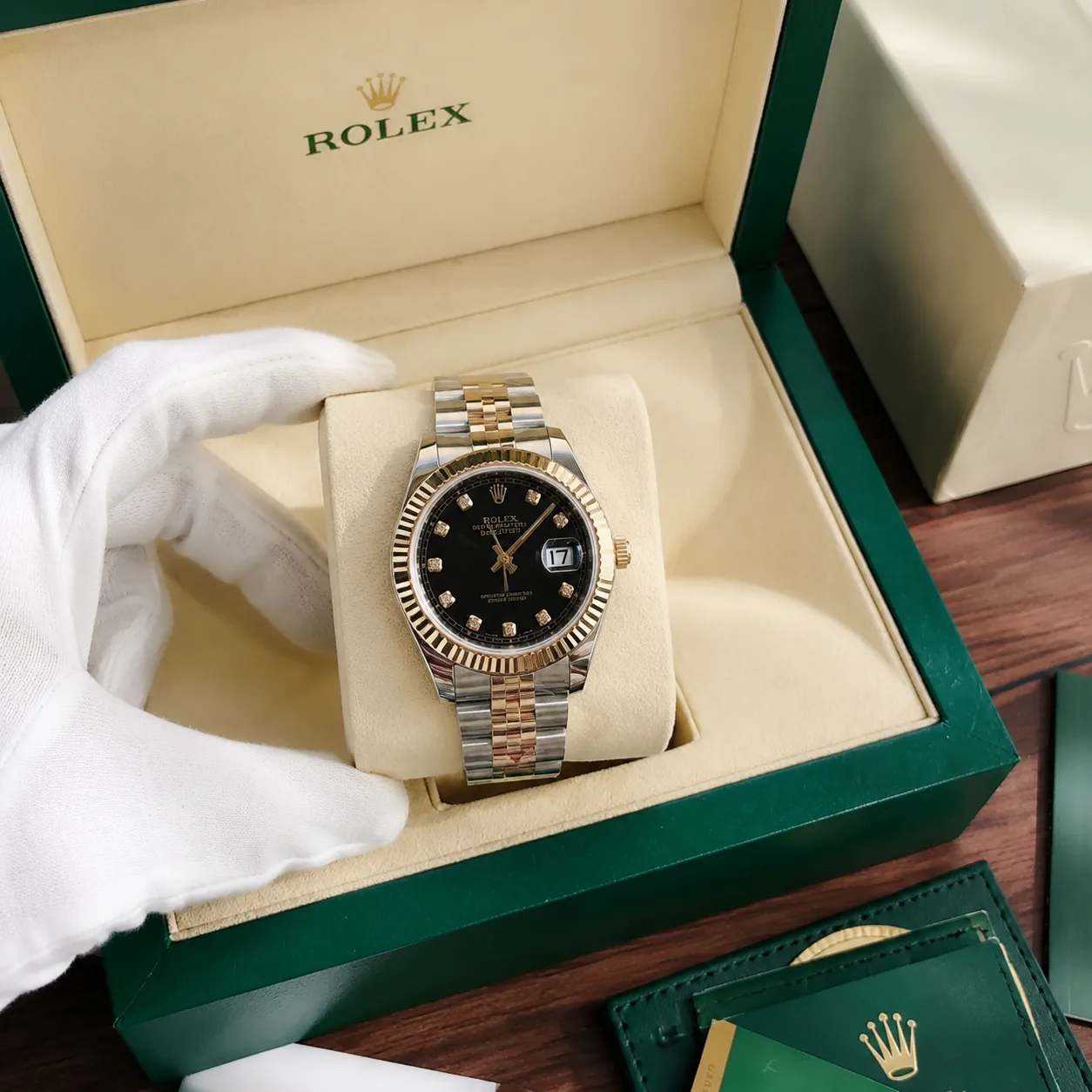 Rolex Datejust M126333-0006 Cal.3235 Black Dial Fluted Bezel Two Tone AI 头图 5 - 包装盒 [ai-shot:box-shot]