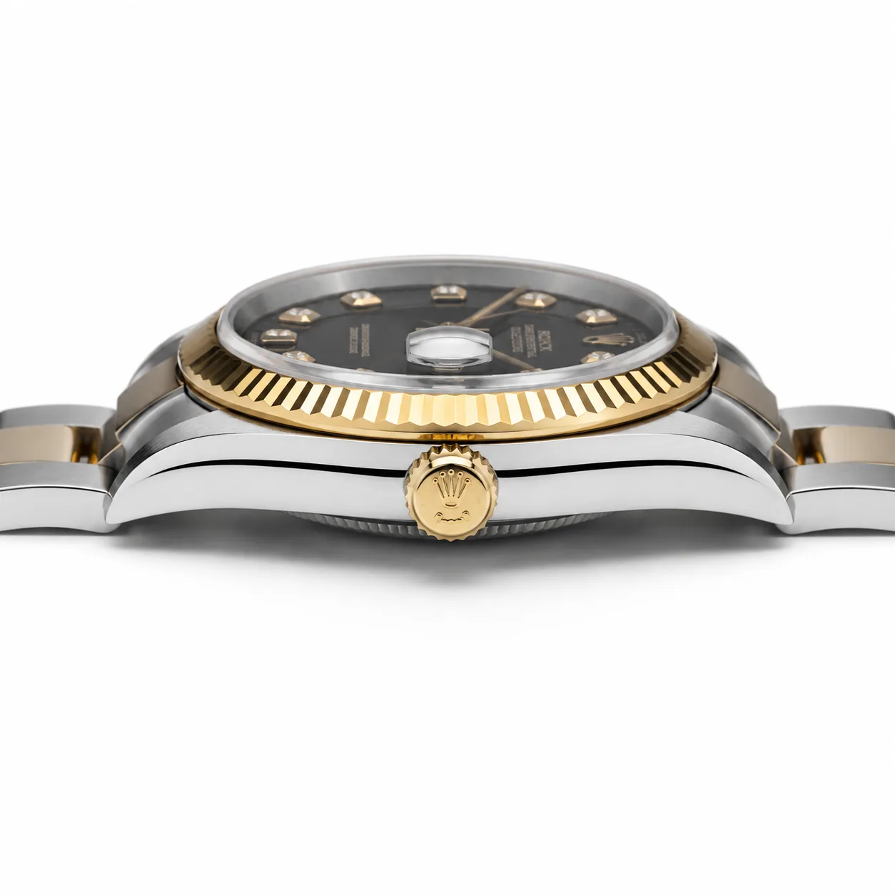 Rolex Datejust M126333-0006 Cal.3235 Black Dial Fluted Bezel Two Tone AI 头图 2 - 侧面细节 [ai-shot:side-detail]