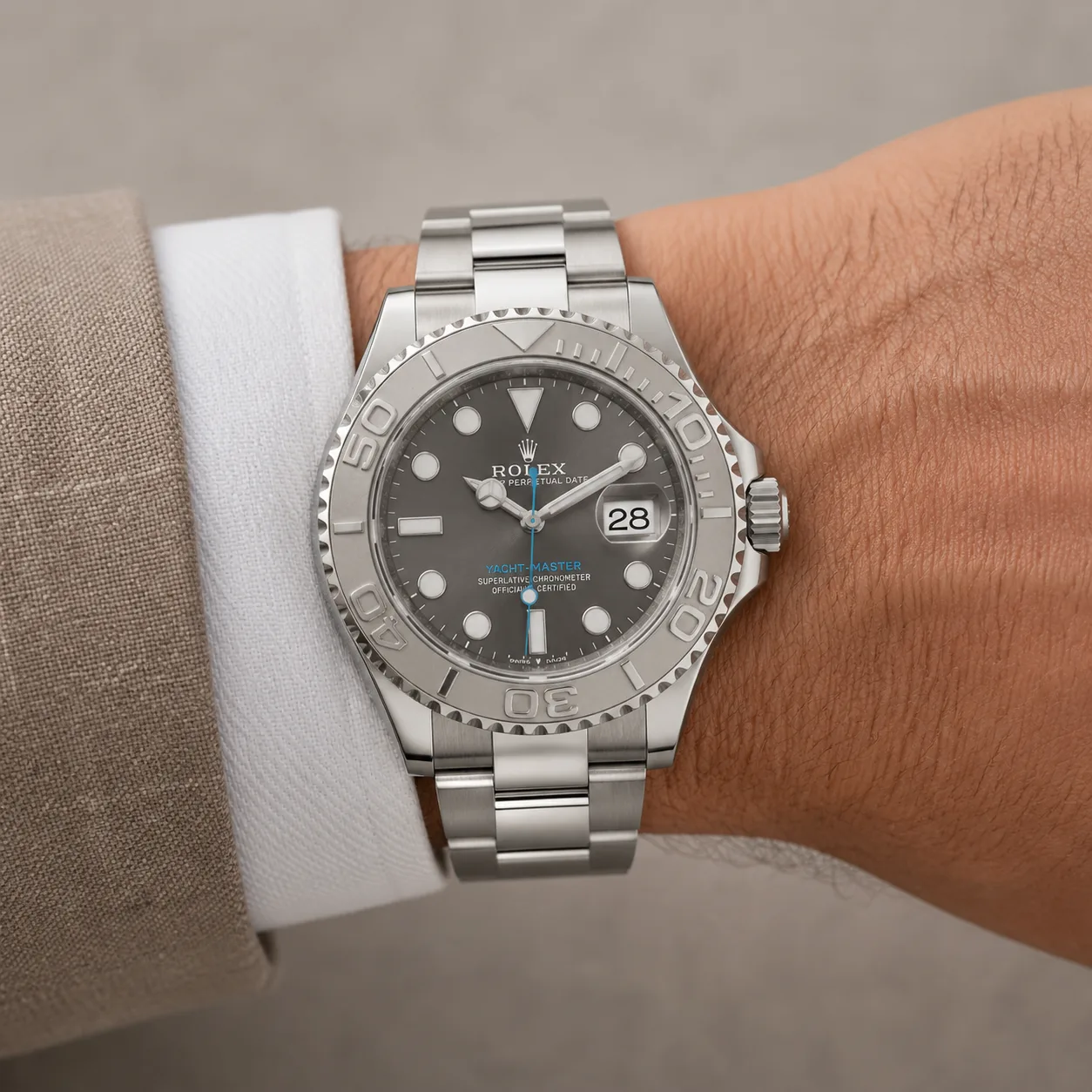 Rolex Yacht-Master m126622-0001 40mm Cal.3235 / 60 950 Platinum AI 头图 4 - 佩戴图 [ai-shot:wrist-shot]