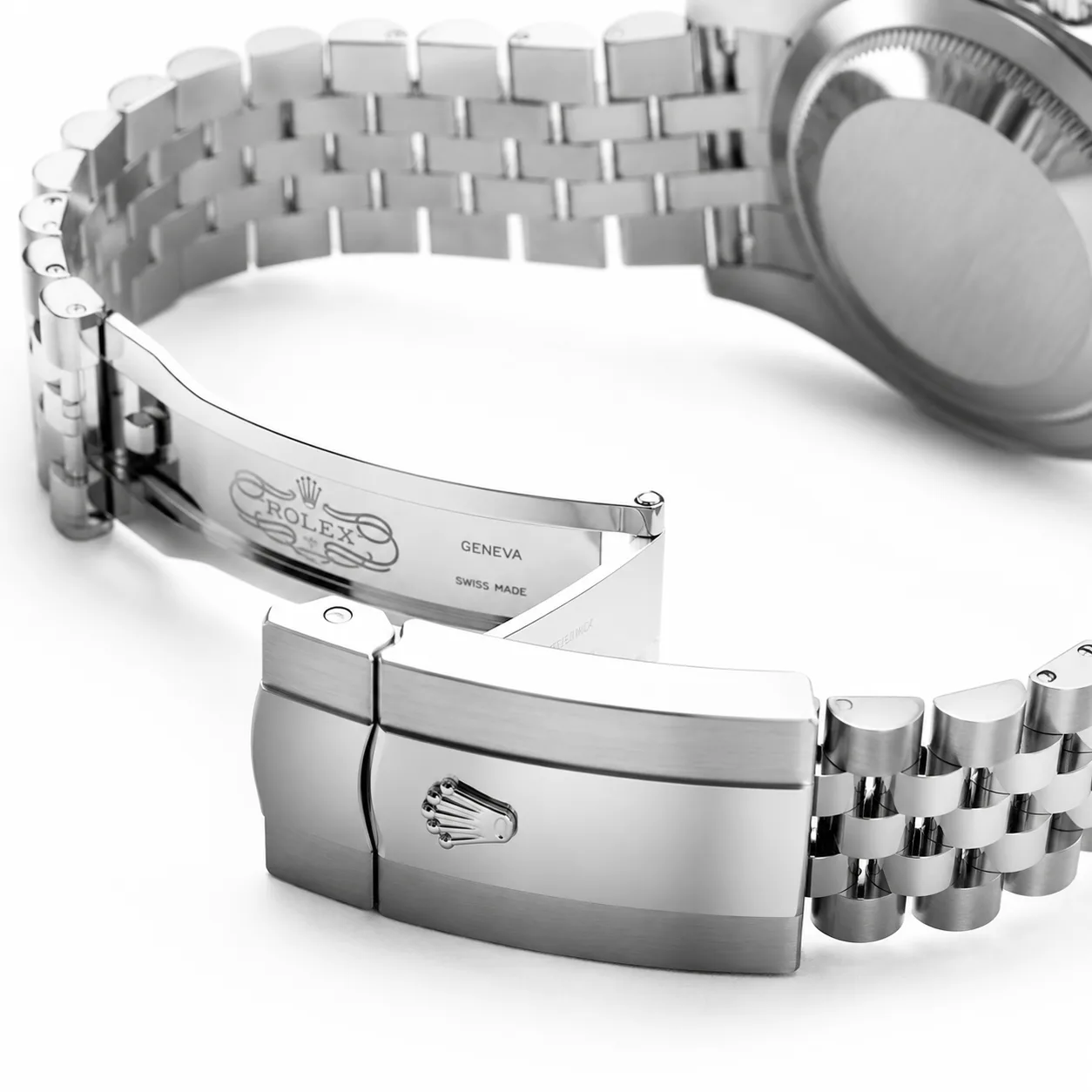 Rolex Datejust m126234-0017 36mm Calibre 3235 Bright Blue / White Gold Fluted Bezel 904L Stainless Steel and 18K White Gold AI 头图 3 - 表扣表链 [ai-shot:bracelet-clasp]