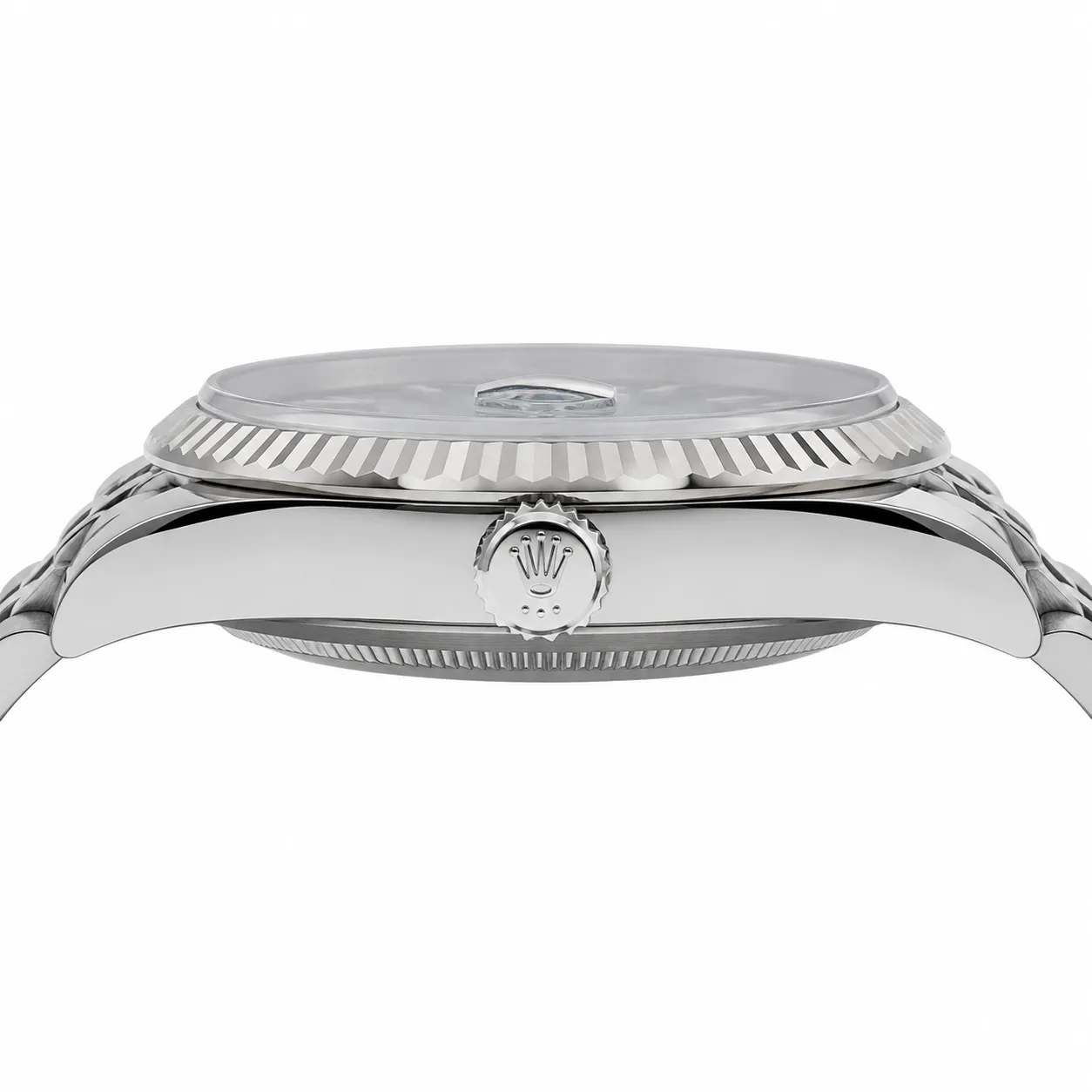 Rolex Datejust m126234-0017 36mm Calibre 3235 Bright Blue / White Gold Fluted Bezel 904L Stainless Steel and 18K White Gold AI 头图 2 - 侧面细节 [ai-shot:side-detail]
