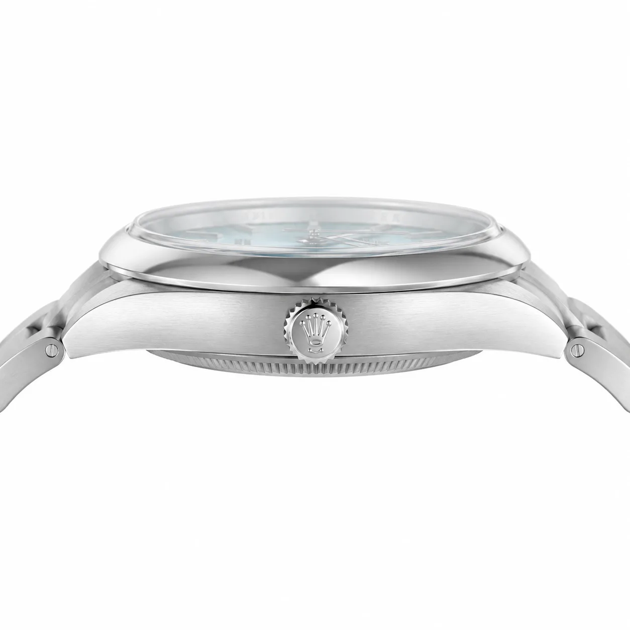 Rolex Oyster Perpetual m134300-0008 41mm Calibre 3230 Turquoise Blue / Smooth Bezel 904L Stainless Steel AI 头图 2 - 侧面细节 [ai-shot:side-detail]