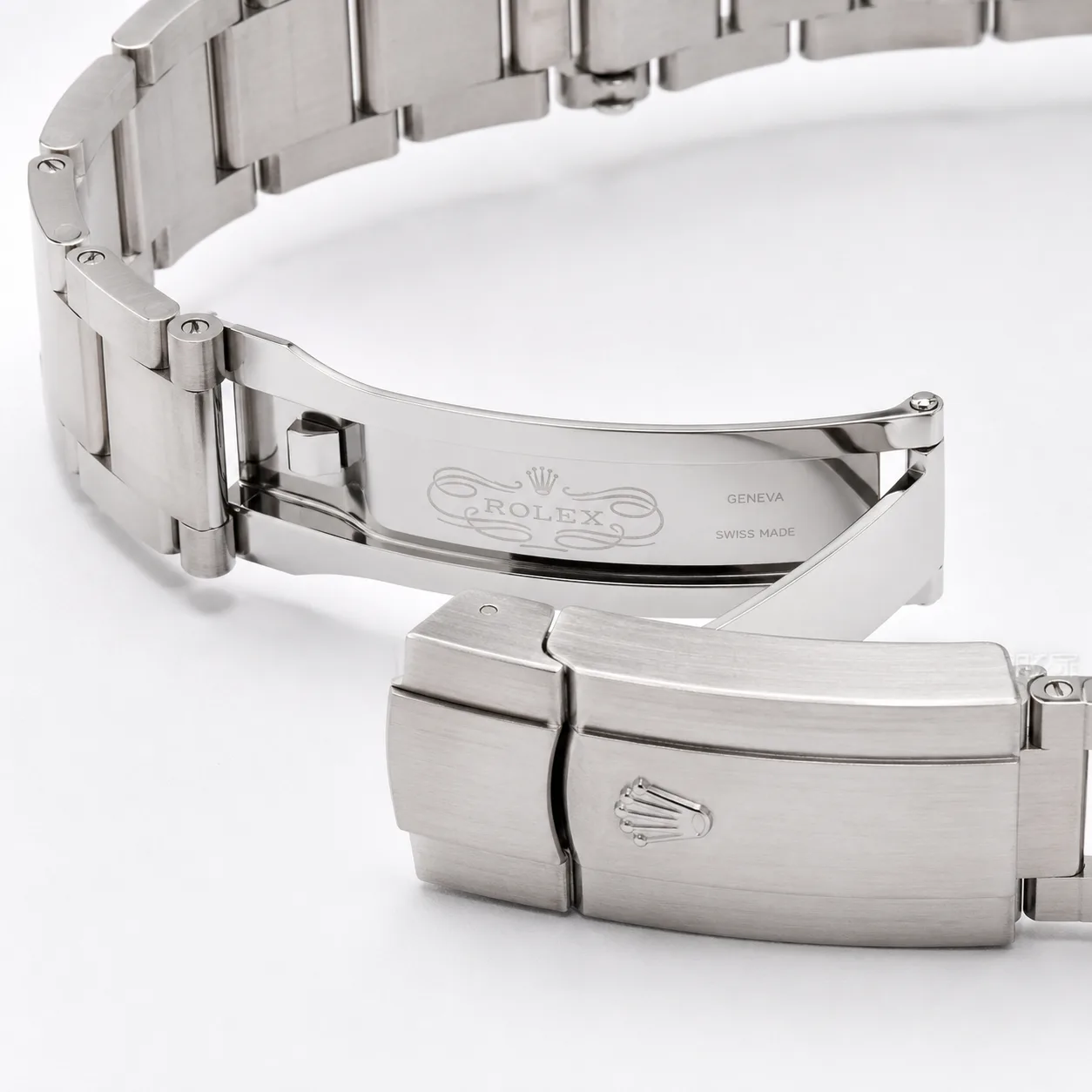 Rolex Oyster Perpetual m126000-0005 36mm Calibre 3230 Green / Smooth Bezel 904L Stainless Steel AI 头图 3 - 表扣表链 [ai-shot:bracelet-clasp]