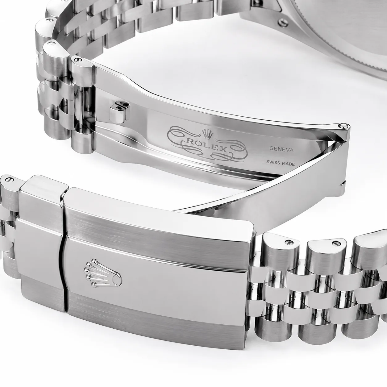 Rolex Datejust m126334-0010 41mm Calibre 3235 Silver / White Gold Fluted Bezel 904L Stainless Steel and 18K White Gold AI 头图 3 - 表扣表链 [ai-shot:bracelet-clasp]