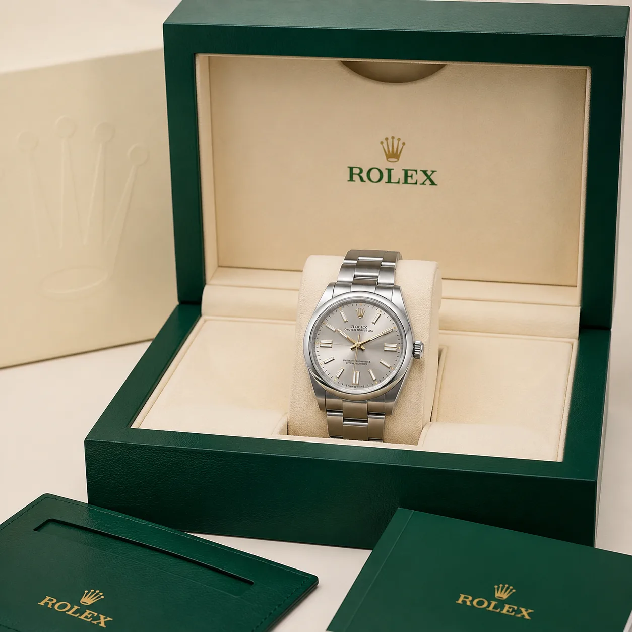 Rolex Oyster Perpetual m134300-0001 41mm Calibre 3230 904L Stainless Steel AI 头图 5 - 包装盒 [ai-shot:box-shot]