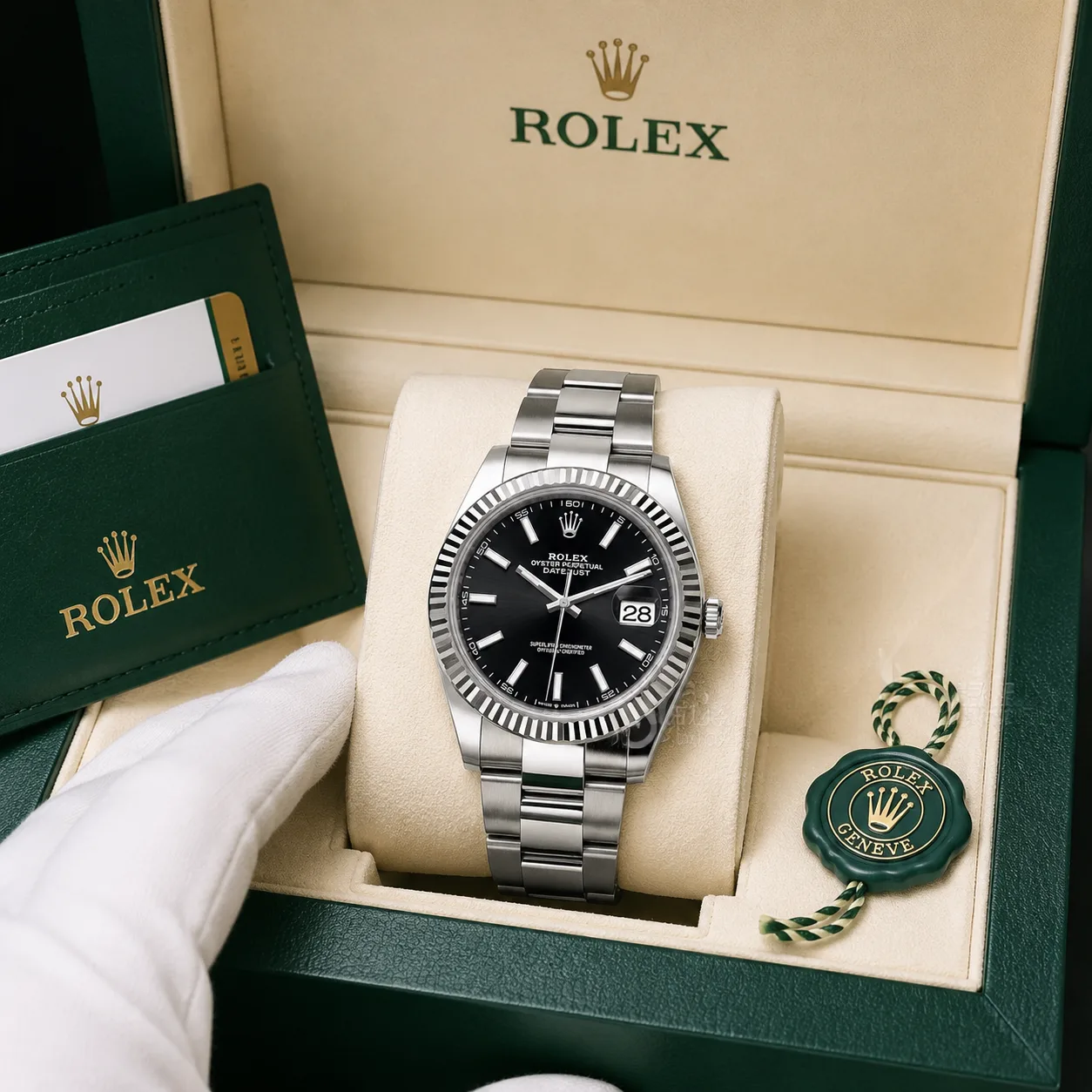 Rolex Datejust m126334-0017 41mm Calibre 3235 Black / Fluted Bezel 904L Stainless Steel and 18K White Gold AI 头图 5 - 包装盒 [ai-shot:box-shot]