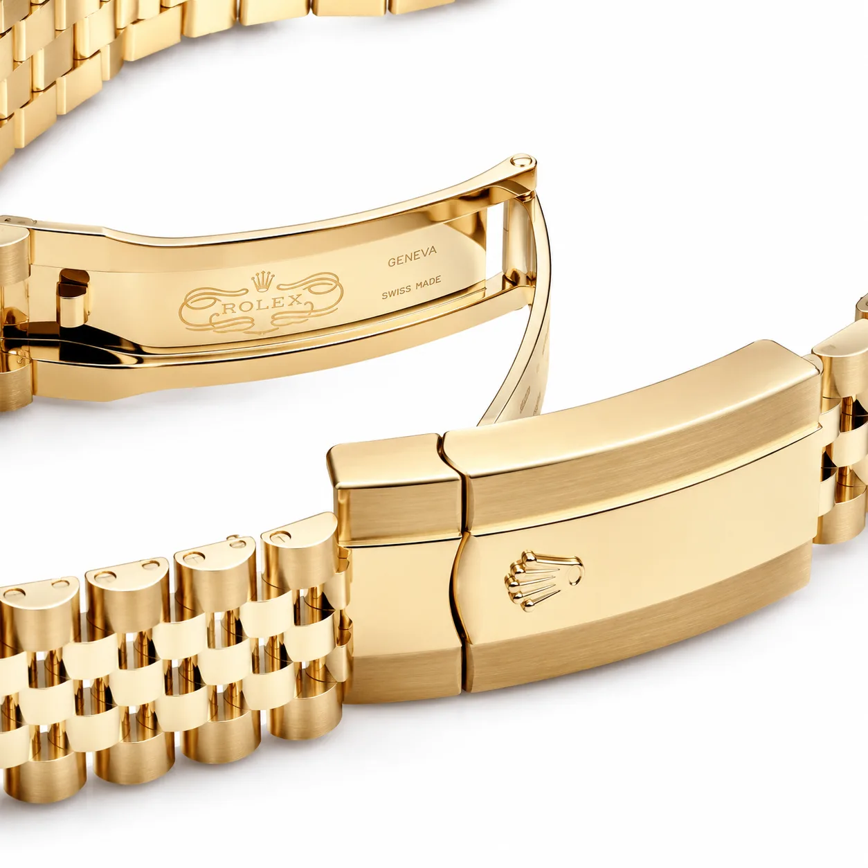 Rolex Sky-Dweller M336938-0008 42mm Calibre 9002 Green / Green Cerachrom Bezel 18K Yellow Gold AI 头图 3 - 表扣表链 [ai-shot:bracelet-clasp]