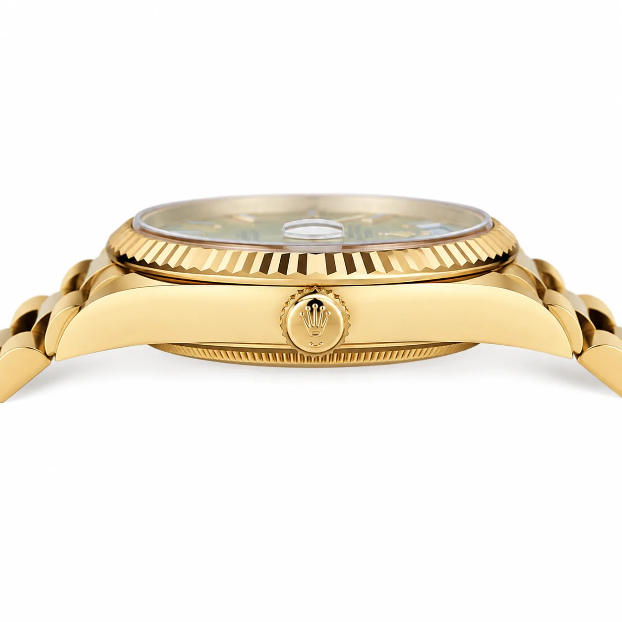 Rolex Day-Date m228238-0066 40mm Calibre 3255 Green / Fluted Bezel 18K Yellow Gold AI 头图 2 - 侧面细节 [ai-shot:side-detail]