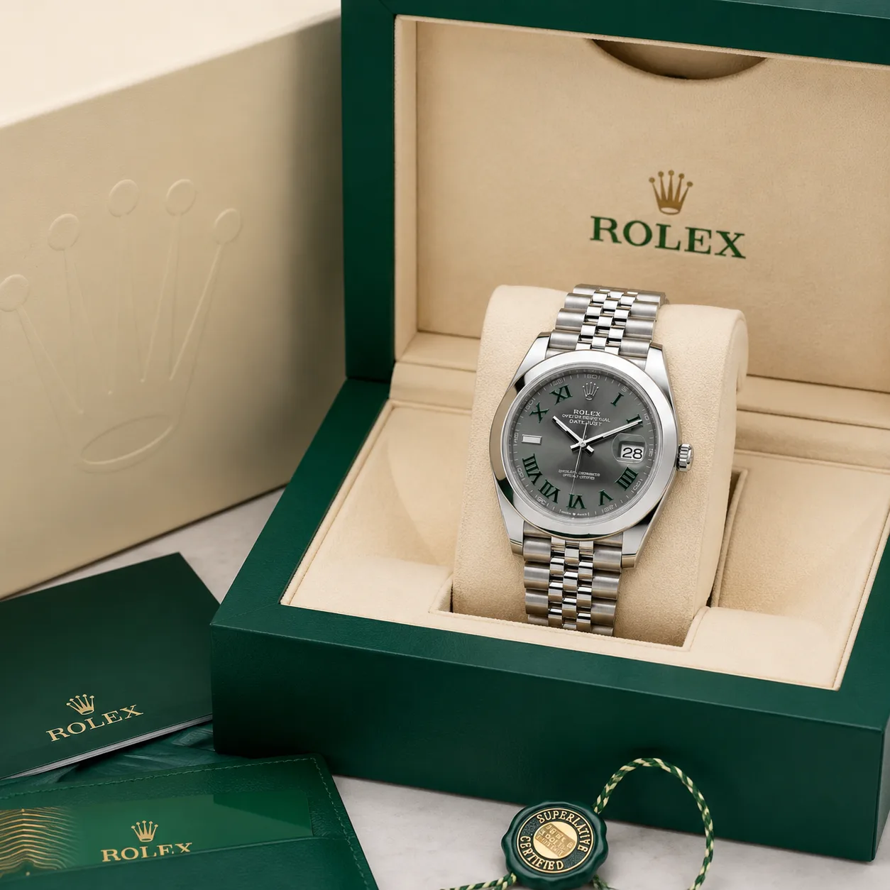 Rolex Oyster Perpetual m126300-0014 41mm Green Dial Smooth Bezel AI 头图 5 - 包装盒 [ai-shot:box-shot]