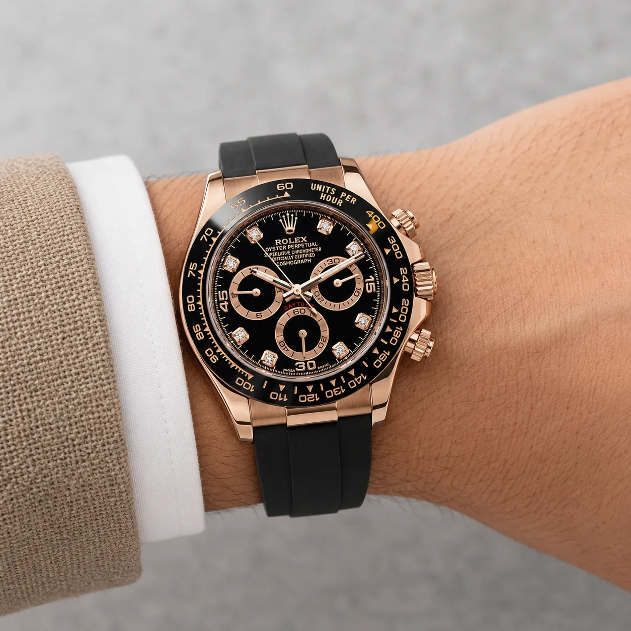 Rolex Cosmograph Daytona m116515ln-0057 40mm Calibre 4130 Black / Black Cerachrom Bezel 18K Everose Gold AI 头图 4 - 佩戴图 [ai-shot:wrist-shot]